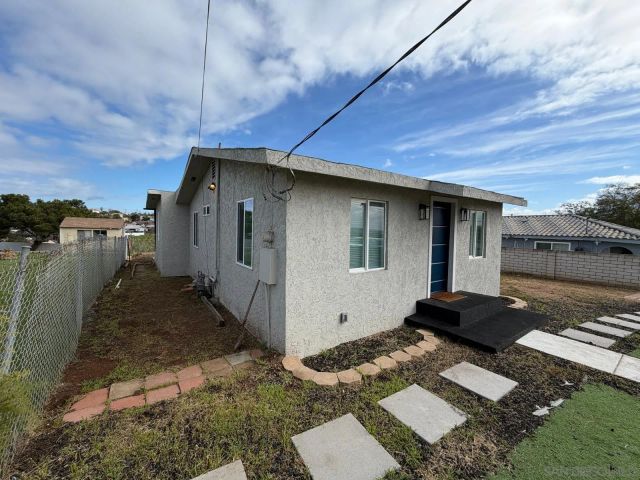 2959 Ridgeway Dr, National City, CA 91950