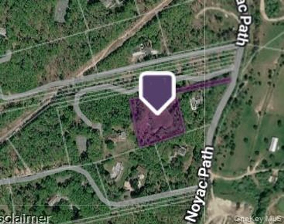 954 Noyack Path, Water Mill, NY 11976