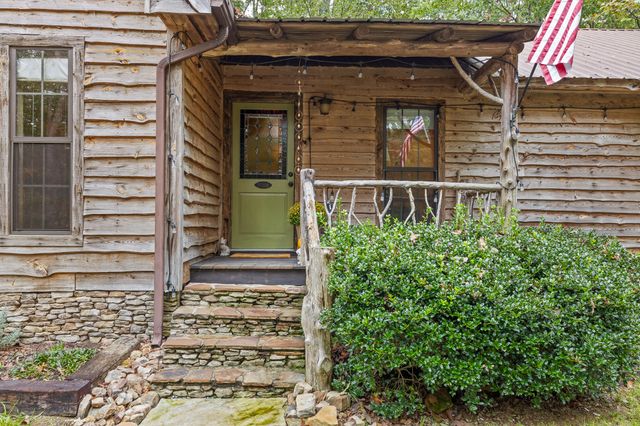 6112 Cove Road, Mentone, AL 35984