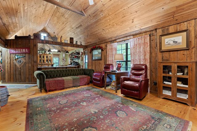 6112 Cove Road, Mentone, AL 35984