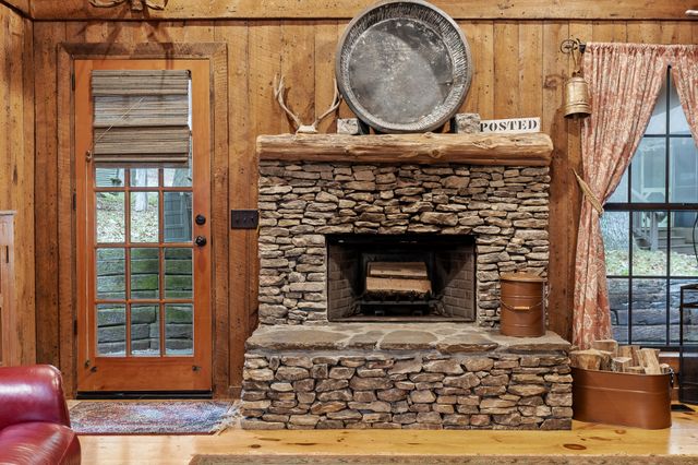 6112 Cove Road, Mentone, AL 35984