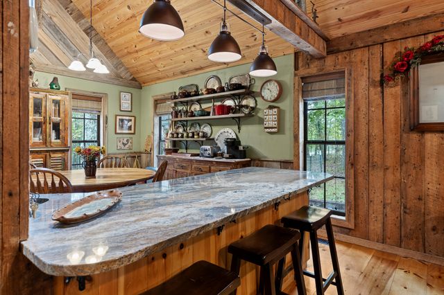 6112 Cove Road, Mentone, AL 35984