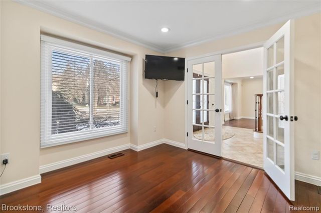 3807 Beechcrest, Rochester Hills, MI 48309