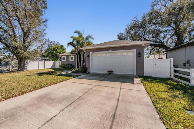 3008 W LEROY STREET, Tampa, FL 33607