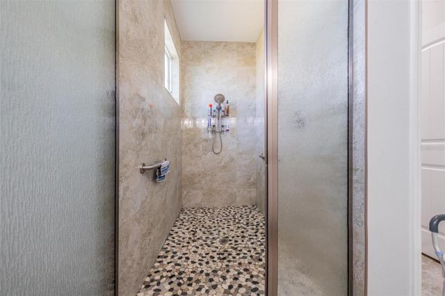 3008 W LEROY STREET, Tampa, FL 33607