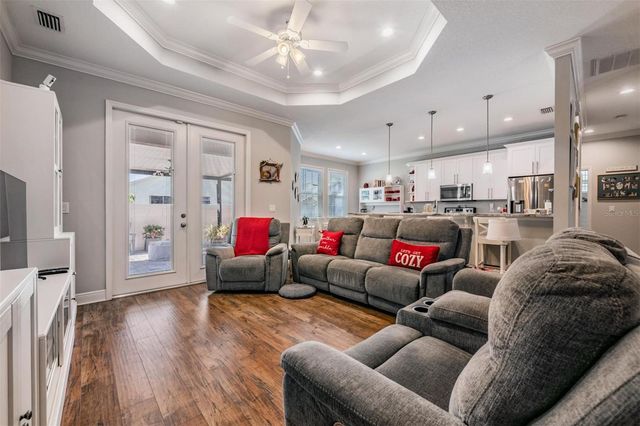 3008 W LEROY STREET, Tampa, FL 33607