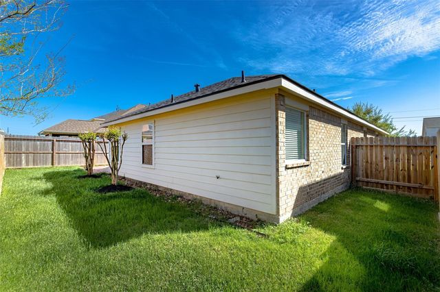 24807 Lazy Tee Lane, Tomball, TX 77375