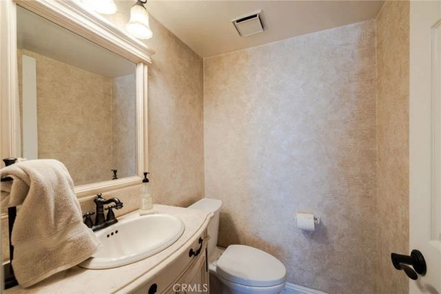 42014 Roanoake St., Temecula, CA 92591