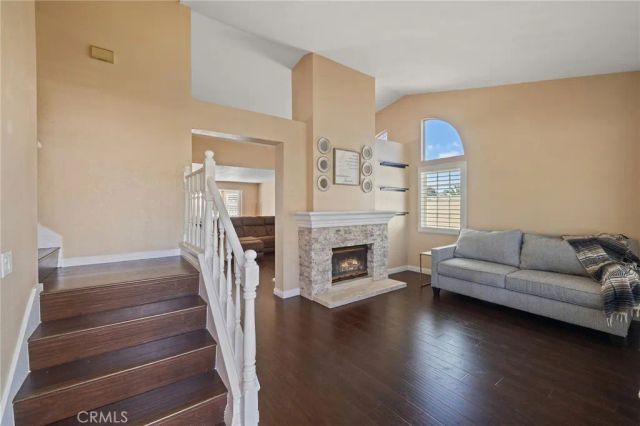 42014 Roanoake St., Temecula, CA 92591