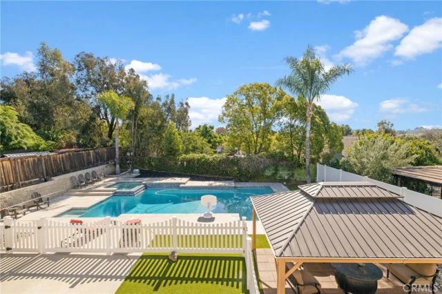 42014 Roanoake St., Temecula, CA 92591