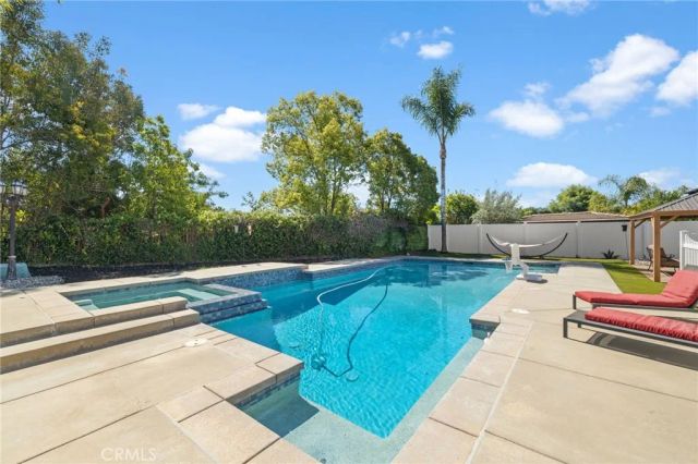 42014 Roanoake St., Temecula, CA 92591