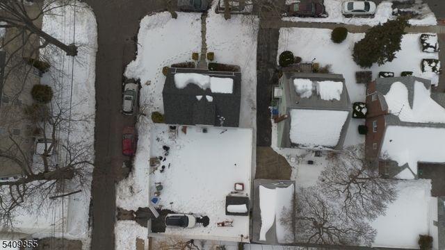 847 Dennis Pl, Linden City, NJ 07036