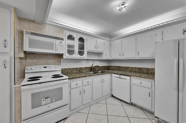 1833 S Ocean Dr 808, Hallandale Beach, FL 33009