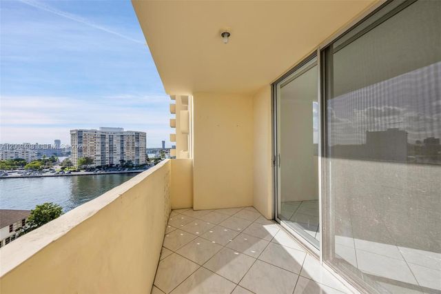 1833 S Ocean Dr 808, Hallandale Beach, FL 33009