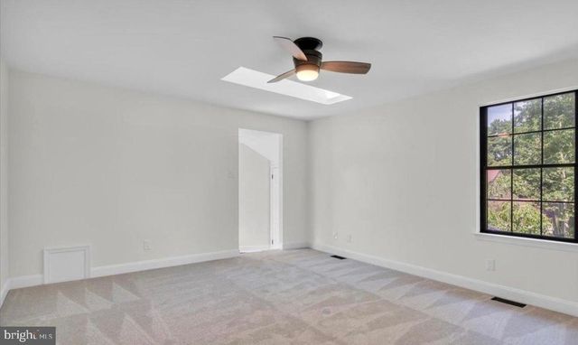 10 BURNHAM LN, Voorhees, NJ 08043