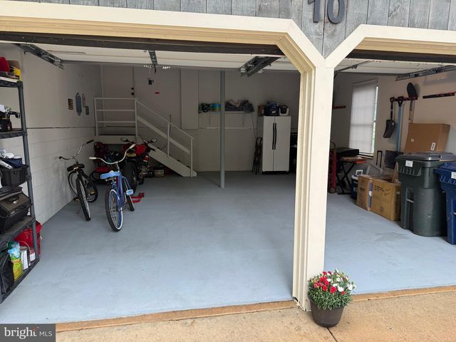 10 BURNHAM LN, Voorhees, NJ 08043