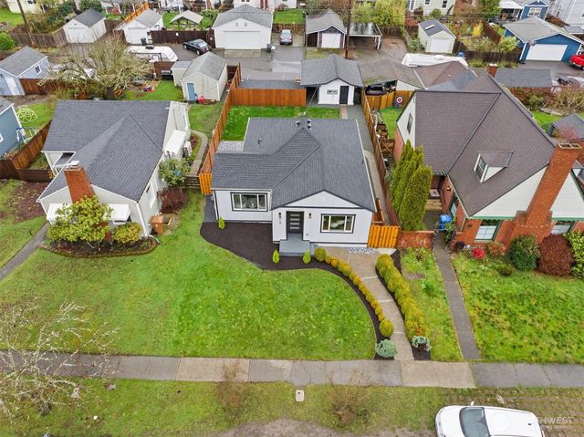 4127 N 30th Street, Tacoma, WA 98407