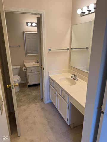 9049 Lisering Circle, Indianapolis, IN 46256