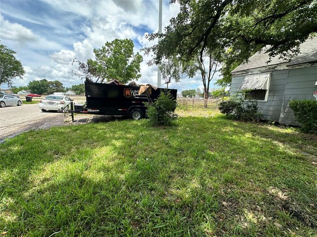 2015 Des Jardines Street, Houston, TX 77023