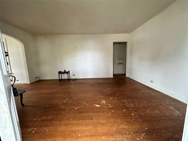 2015 Des Jardines Street, Houston, TX 77023