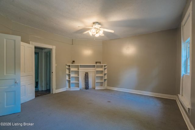2210 W Burnett Ave, Louisville, KY 40210