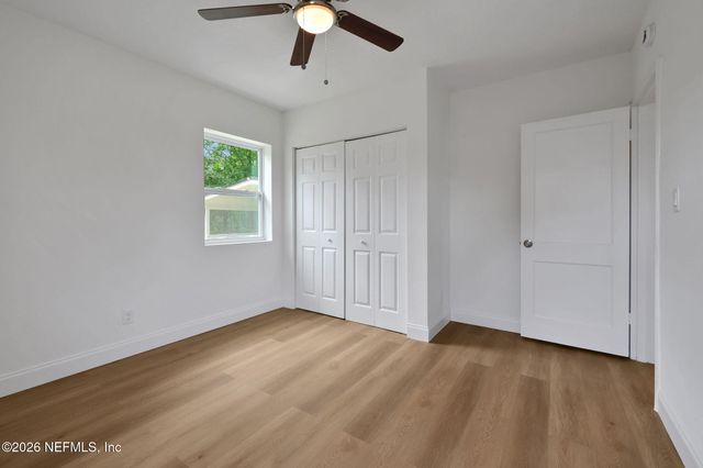3701 COPPER Circle E, Jacksonville, FL 32207
