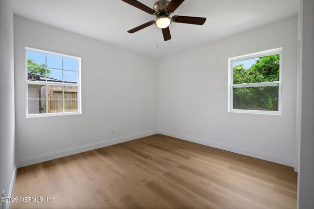 3701 COPPER Circle E, Jacksonville, FL 32207