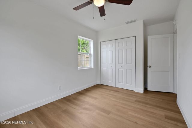 3701 COPPER Circle E, Jacksonville, FL 32207