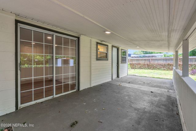 3701 COPPER Circle E, Jacksonville, FL 32207