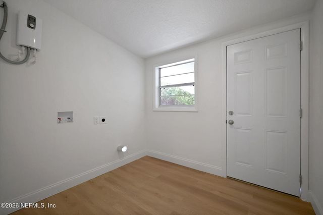 3701 COPPER Circle E, Jacksonville, FL 32207