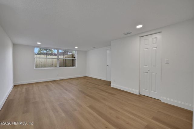 3701 COPPER Circle E, Jacksonville, FL 32207