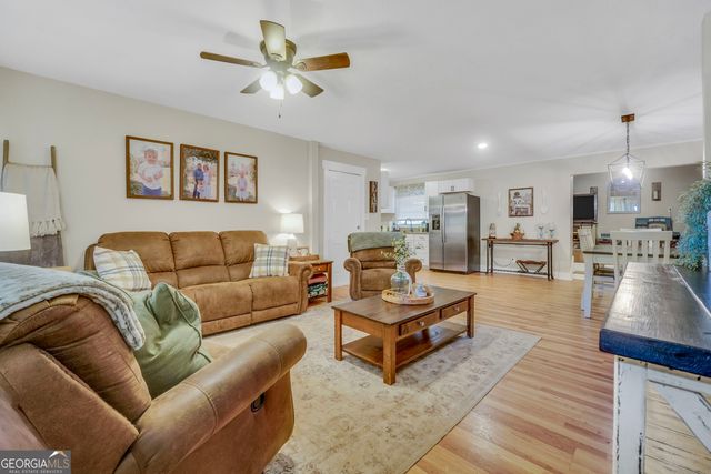319 Elizabeth Lane, Griffin, GA 30223