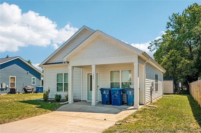 1020 E Harnett Street, Dunn, NC 28334