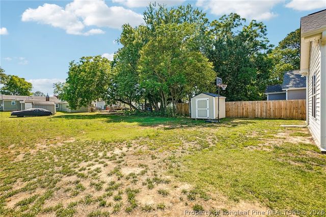 1020 E Harnett Street, Dunn, NC 28334