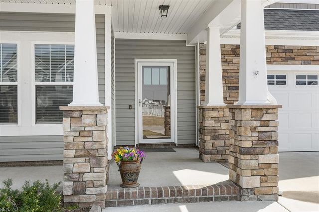 111 Gander DR, Moyock, NC 27958