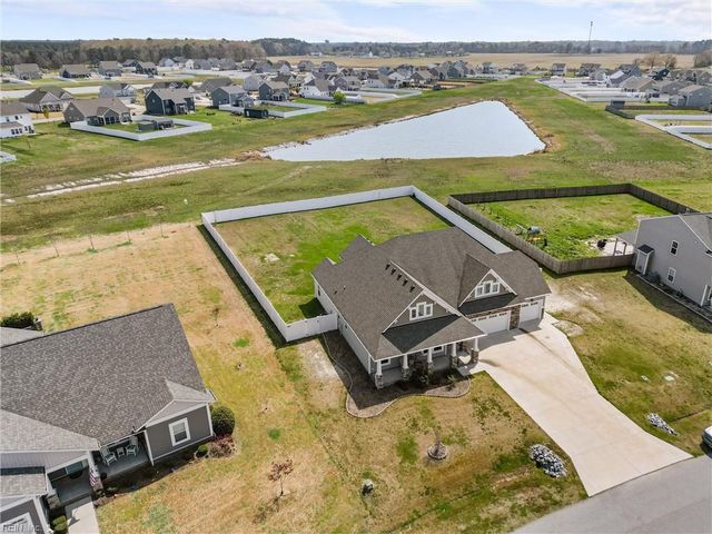 111 Gander DR, Moyock, NC 27958