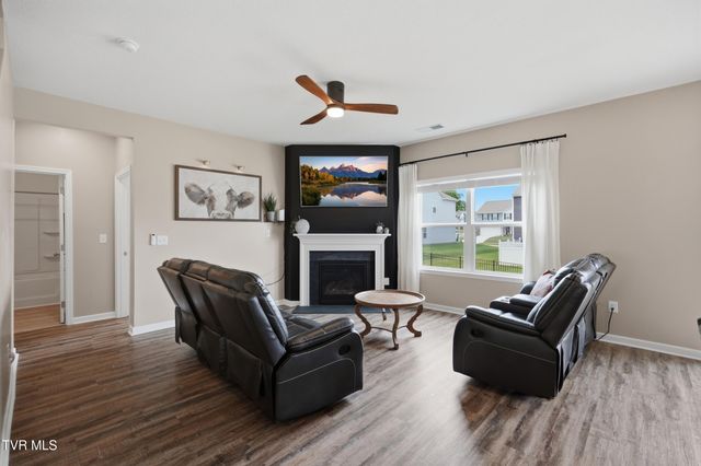 460 Quiver Street, Johnson City, TN 37604