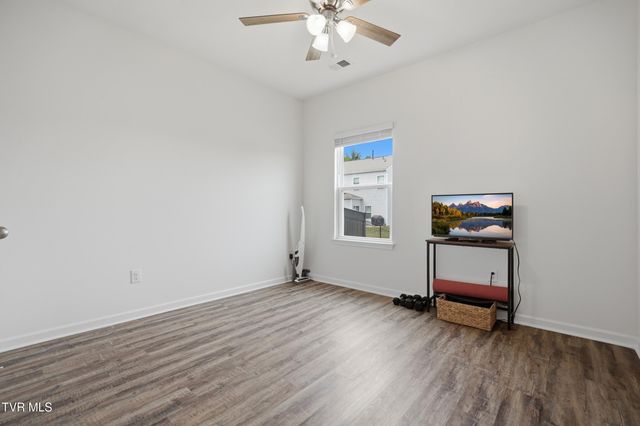 460 Quiver Street, Johnson City, TN 37604