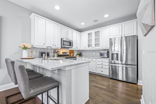 3315 W DE LEON STREET 16, Tampa, FL 33609