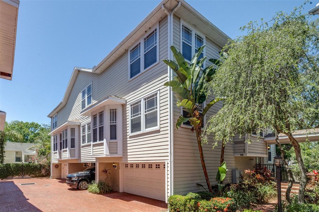 3315 W DE LEON STREET 16, Tampa, FL 33609
