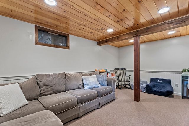 72 Valley Street, Pembroke, MA 02359