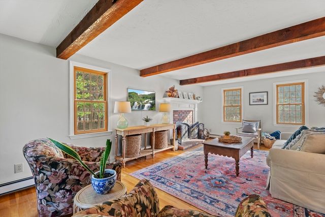 72 Valley Street, Pembroke, MA 02359