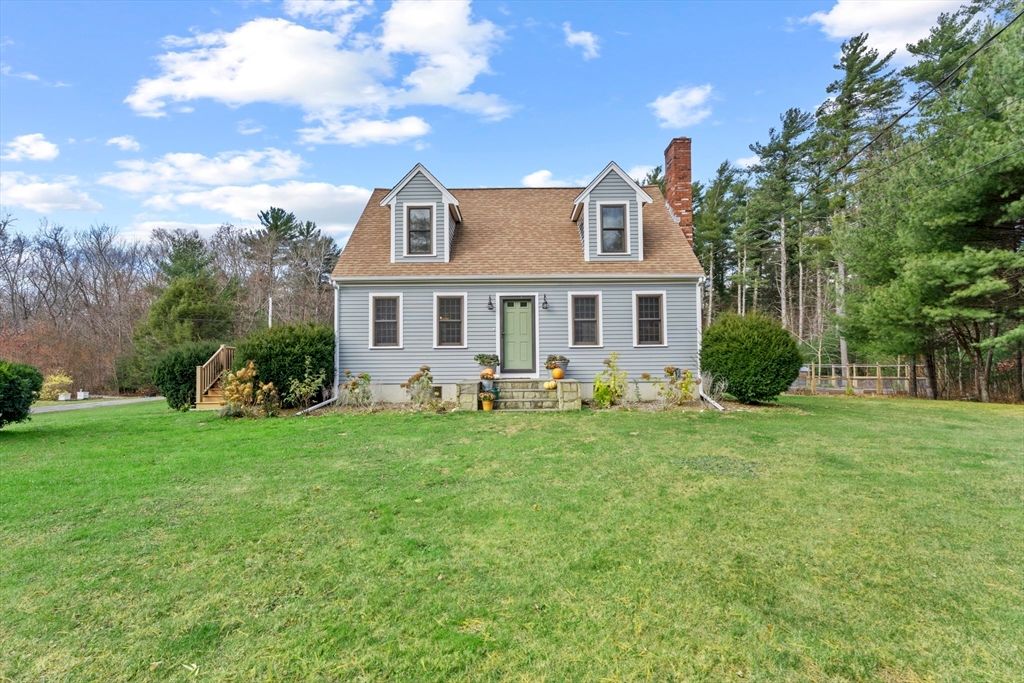 72 Valley Street, Pembroke, MA 02359