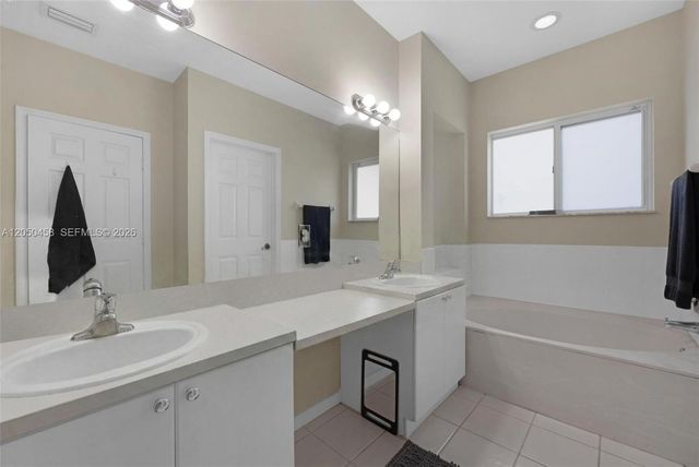 1980 SE 23rd Ave, Homestead, FL 33035