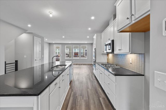 7233 Otley Drive, West Chester, OH 45069