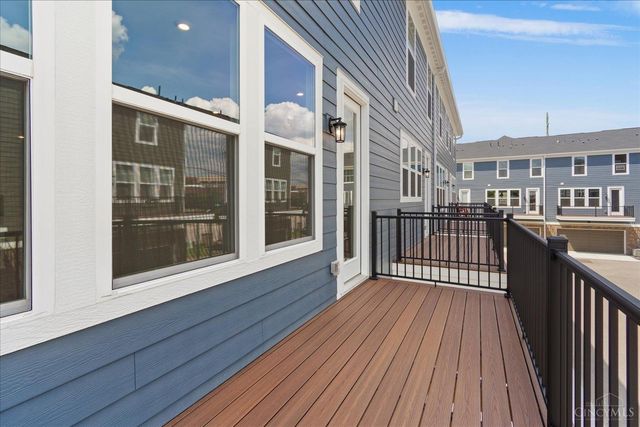 7233 Otley Drive, West Chester, OH 45069
