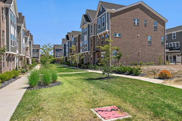 7233 Otley Drive, West Chester, OH 45069