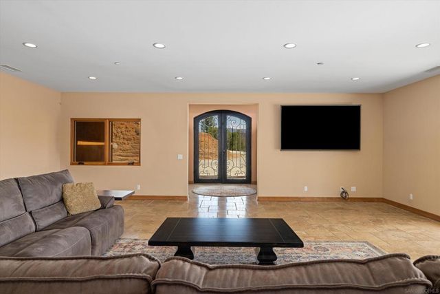 3023 25 Via Viejas, Alpine, CA 91901