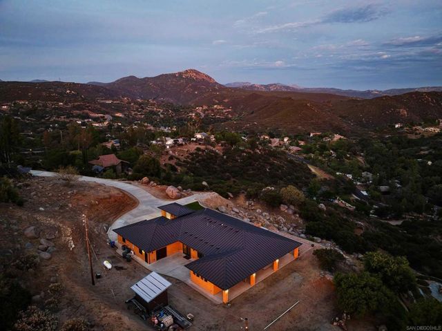 3023 25 Via Viejas, Alpine, CA 91901