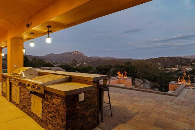 3023 25 Via Viejas, Alpine, CA 91901